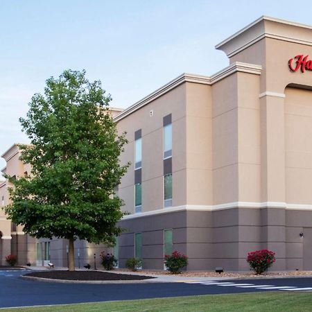 Hampton Inn Gloucester Eksteriør bilde